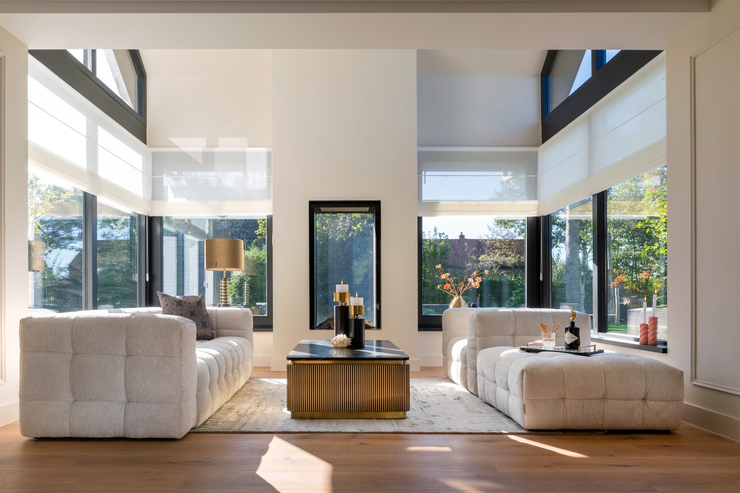 Coffee table Ironville gold