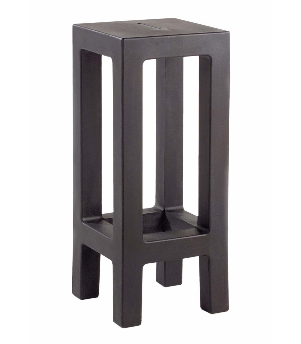 Jut Bar Stool