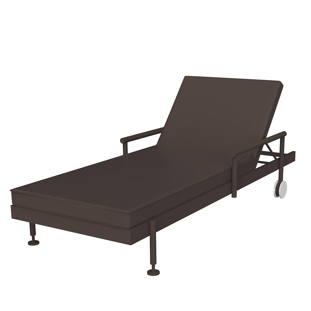 Hamptons Sun Lounger