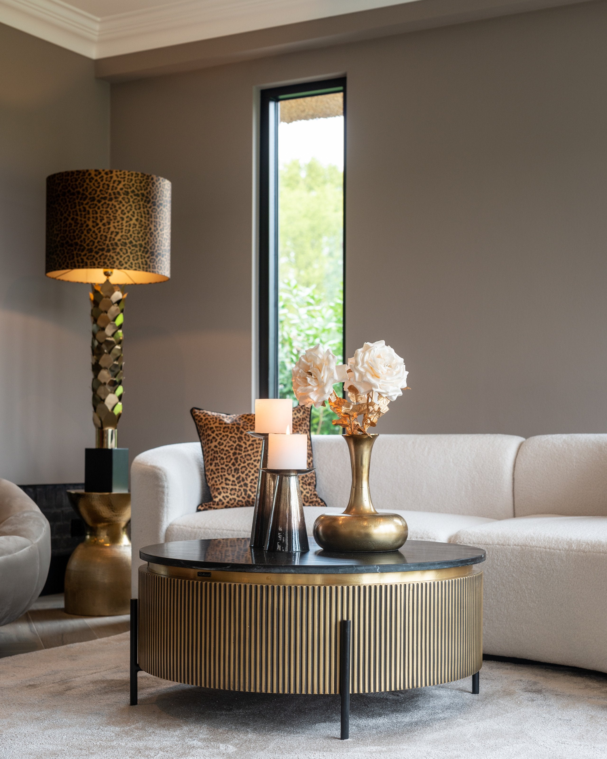 Coffee table Ironville gold 90Ø